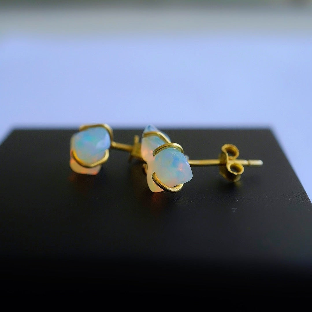 Natural opal earrings A OPE38A