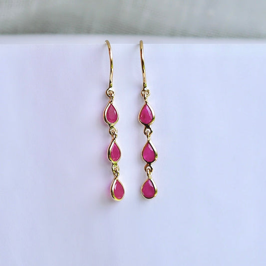 Ruby 3-stone earrings 10KG REG46