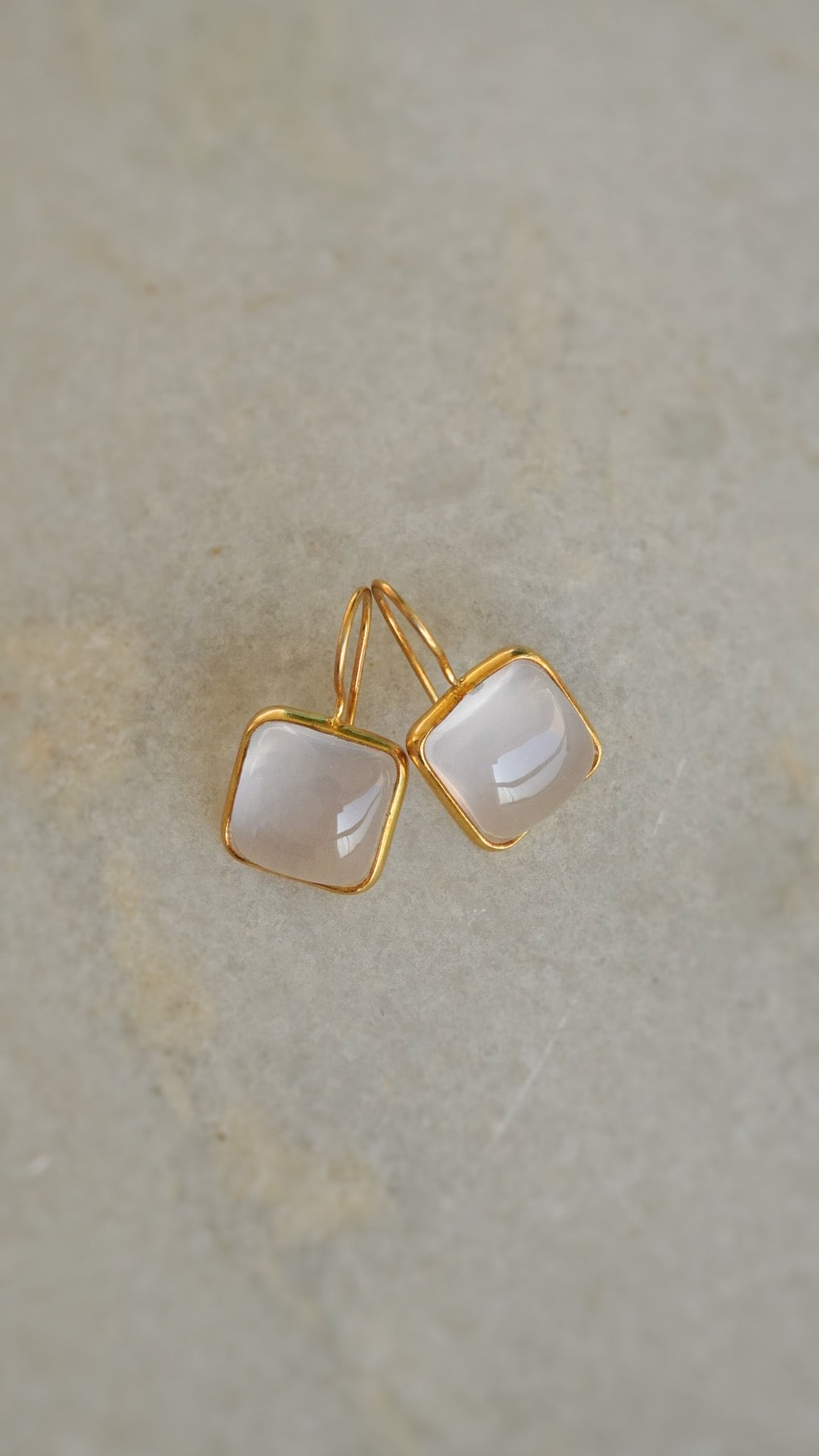 静光-せいこう　ローズクォーツピアス