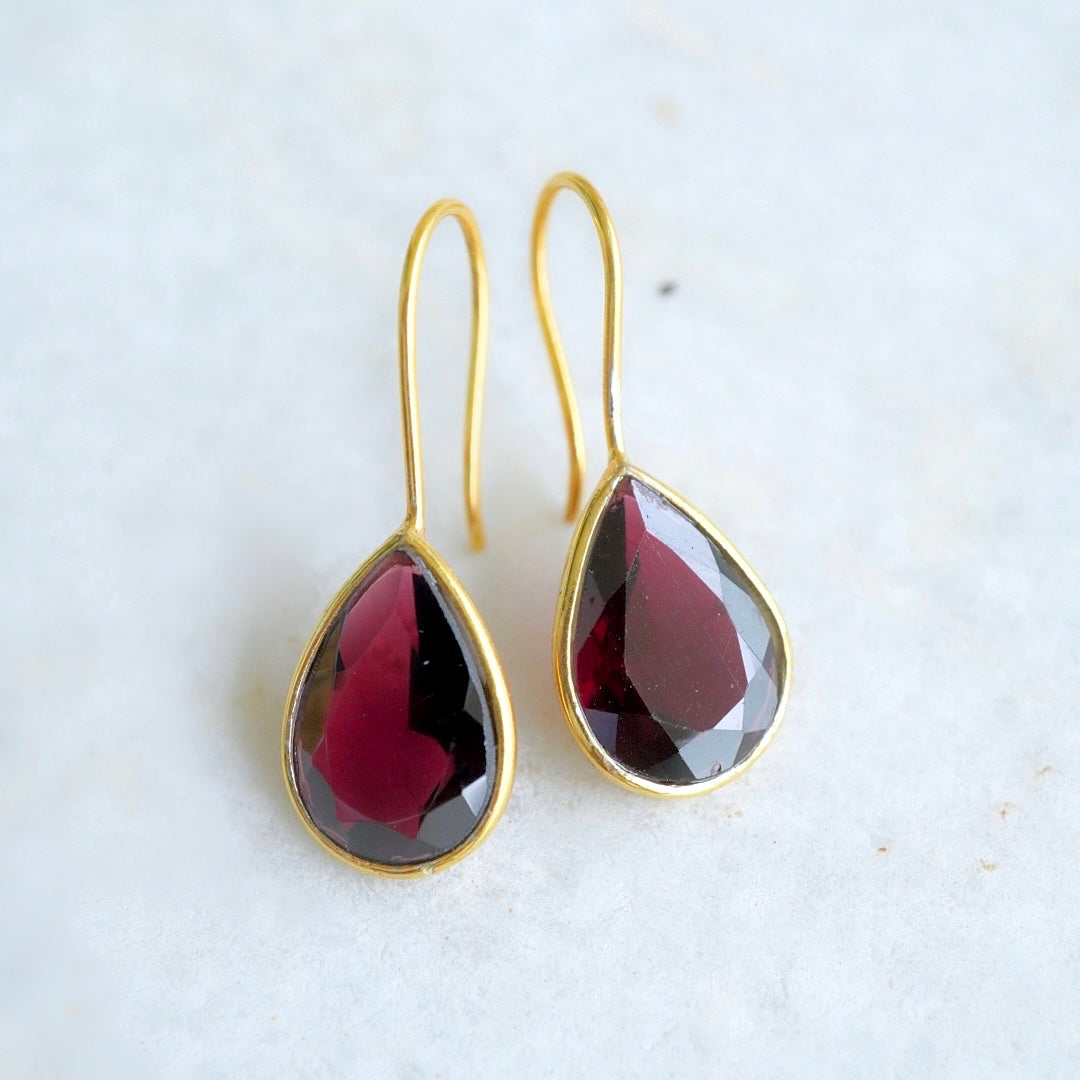 Garnet earrings crimson GRE37