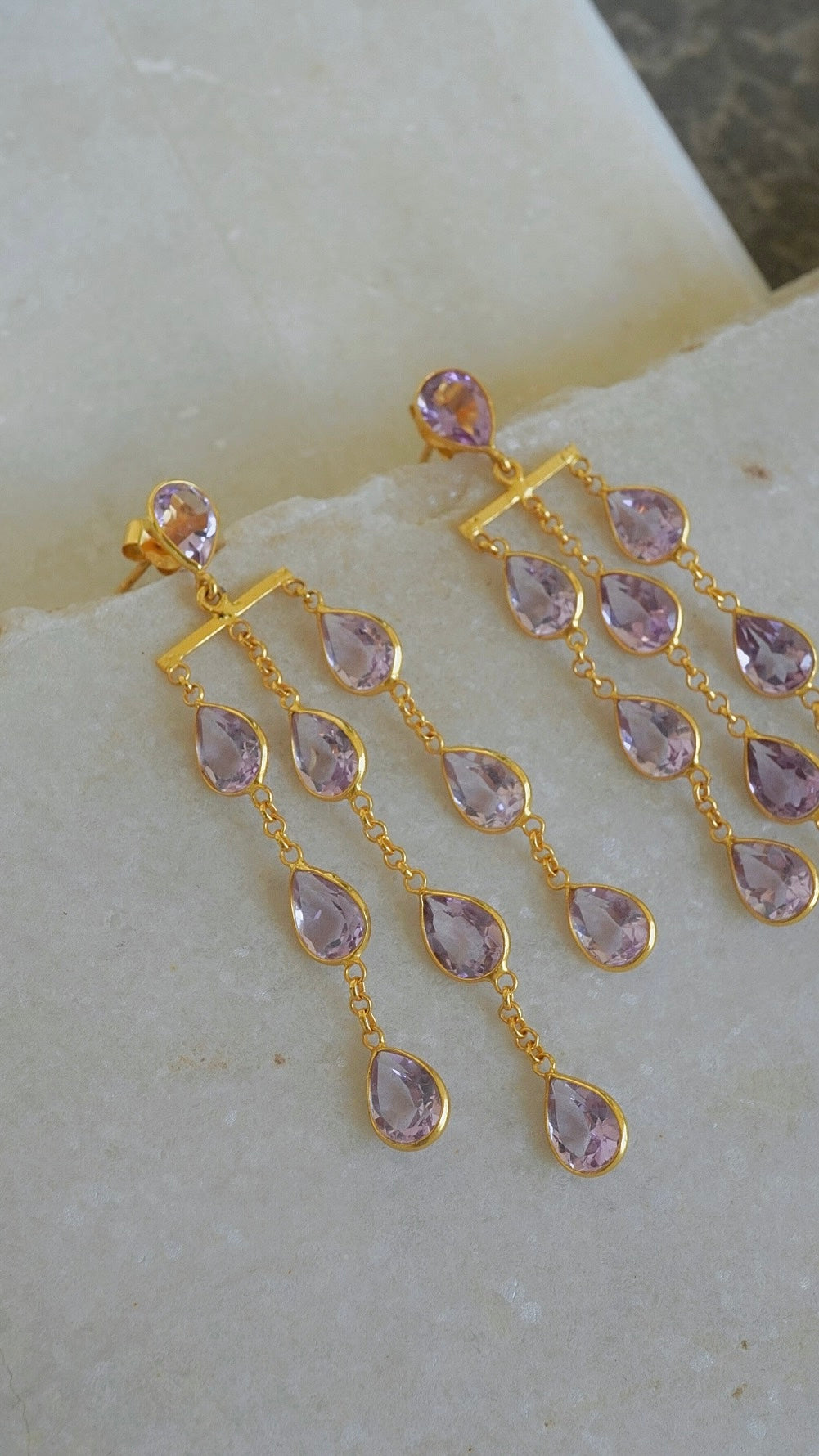 星雨（せいう）アメシストピアス