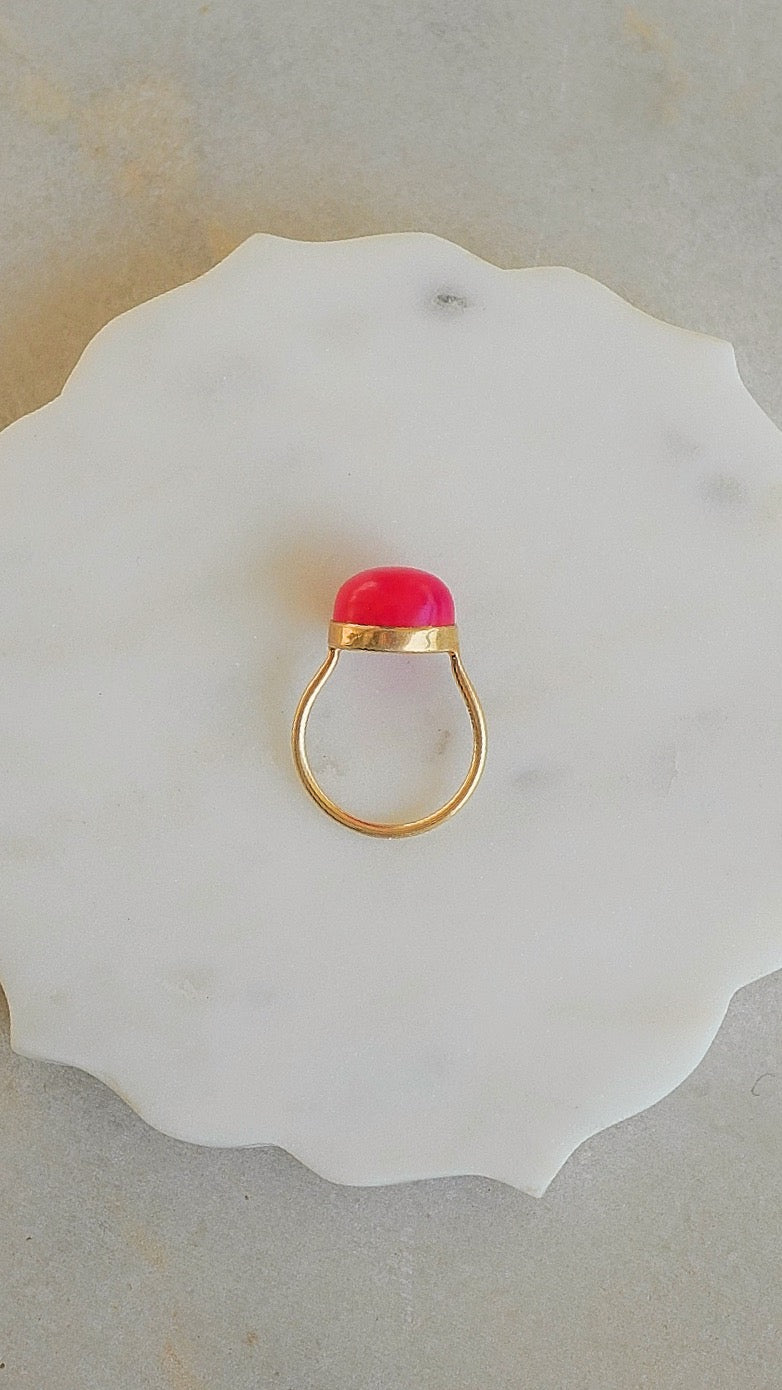 灯-あかり　ホットピンクカルセドニーリング　12号