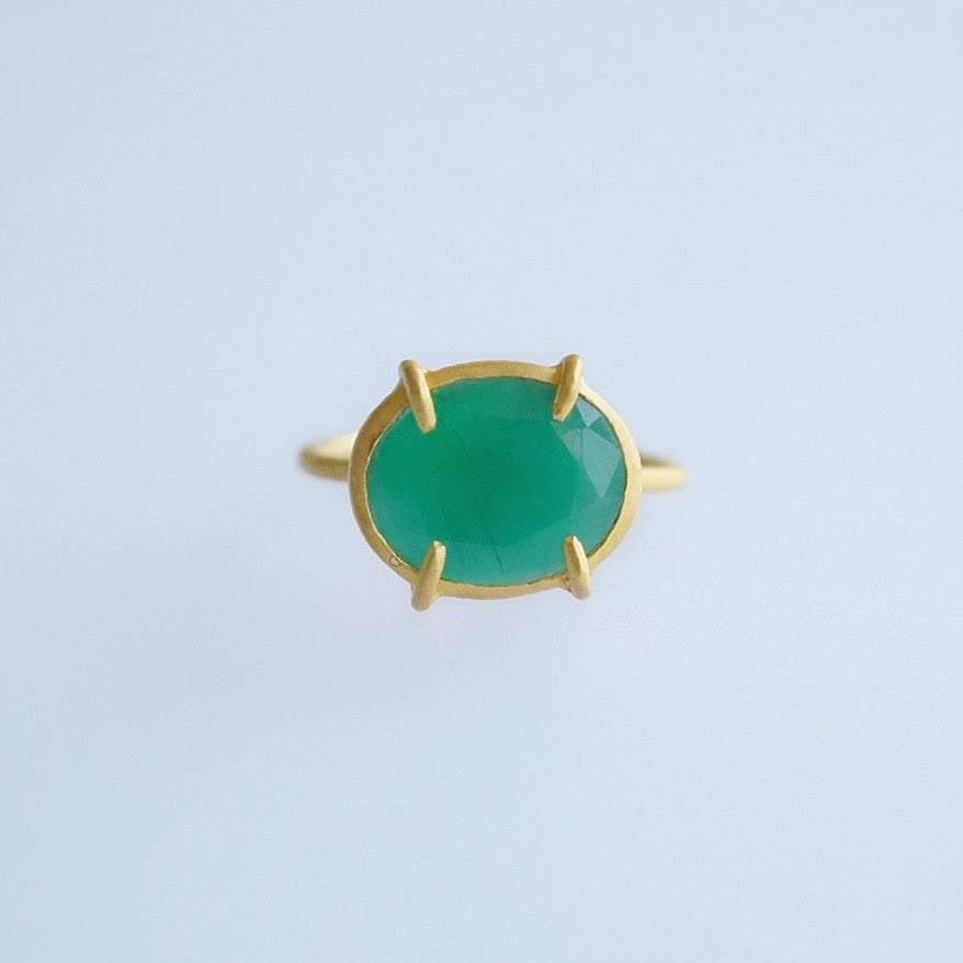 Emerald ring Fresh green emerald from Zambia No. 15 EMR37E
