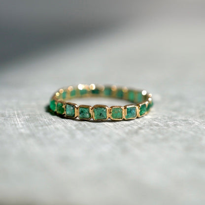 Size order emerald jewel ring