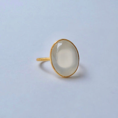 White moonstone ring No. 14 WMR212
