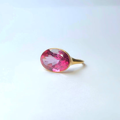 Pink topaz ring Lucent